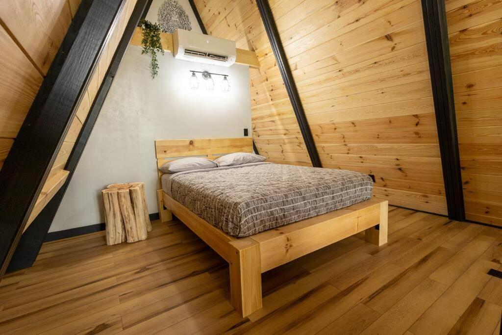 Valhalla Cabins Aframes With Hot Tubs & Sauna Cosby エクステリア 写真