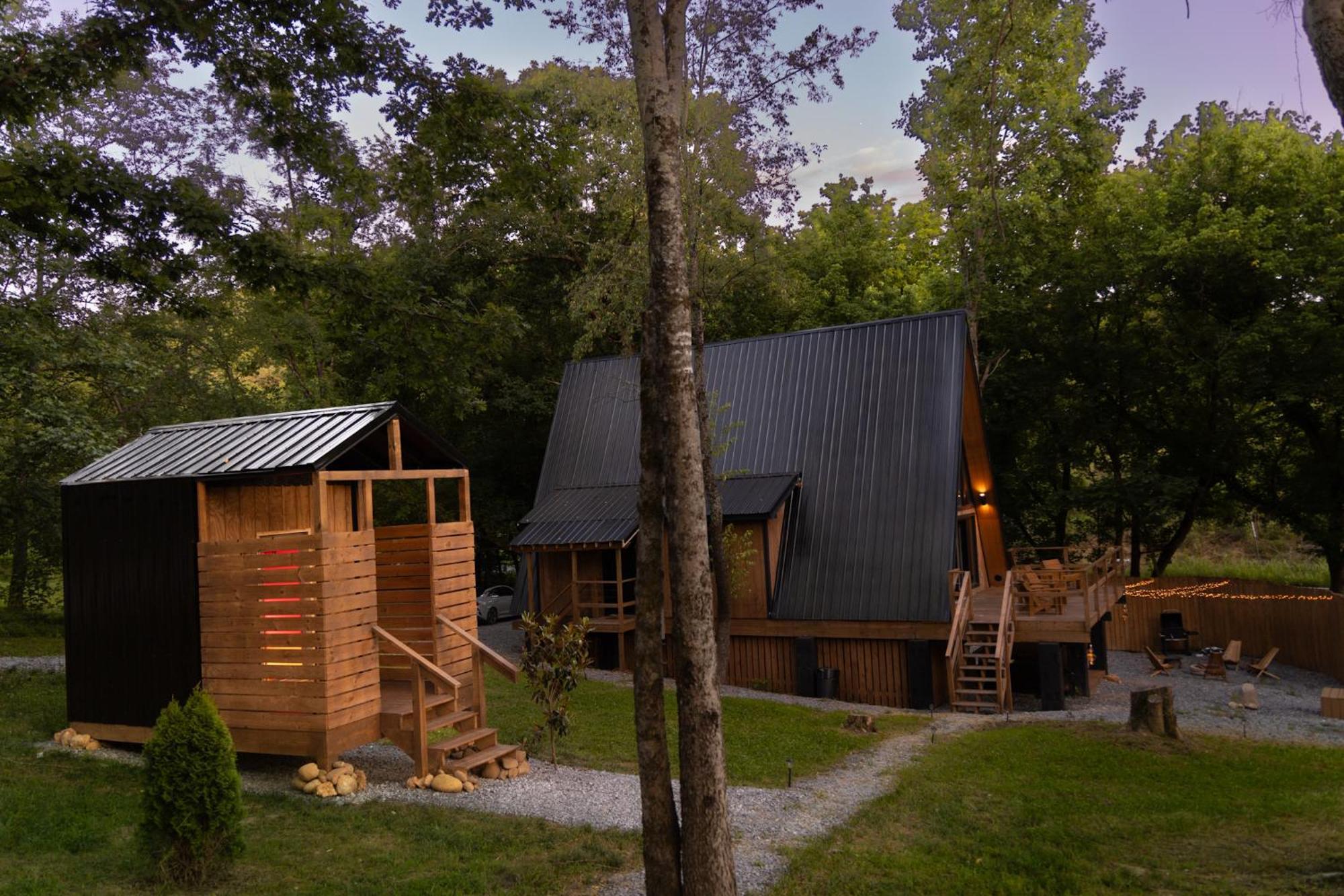 Valhalla Cabins Aframes With Hot Tubs & Sauna Cosby エクステリア 写真